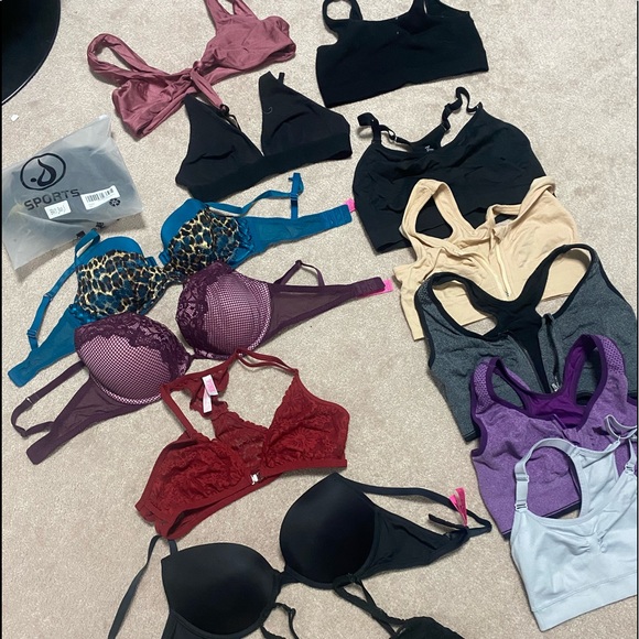 Bundle pack of 15 bras - sold as set - Picture 2 of 6